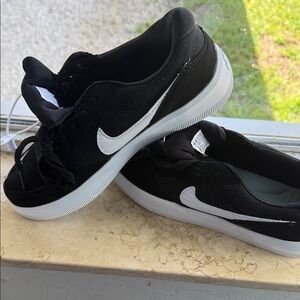 Nike Black and White Low-Top Canvas Sneakers